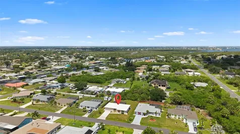 18701 Countryman Avenue Port Charlotte FL 33948