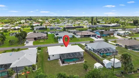 18701 Countryman Avenue Port Charlotte FL 33948