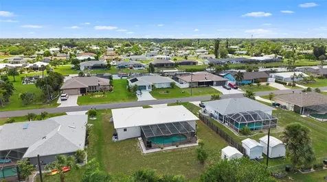 18701 Countryman Avenue Port Charlotte FL 33948