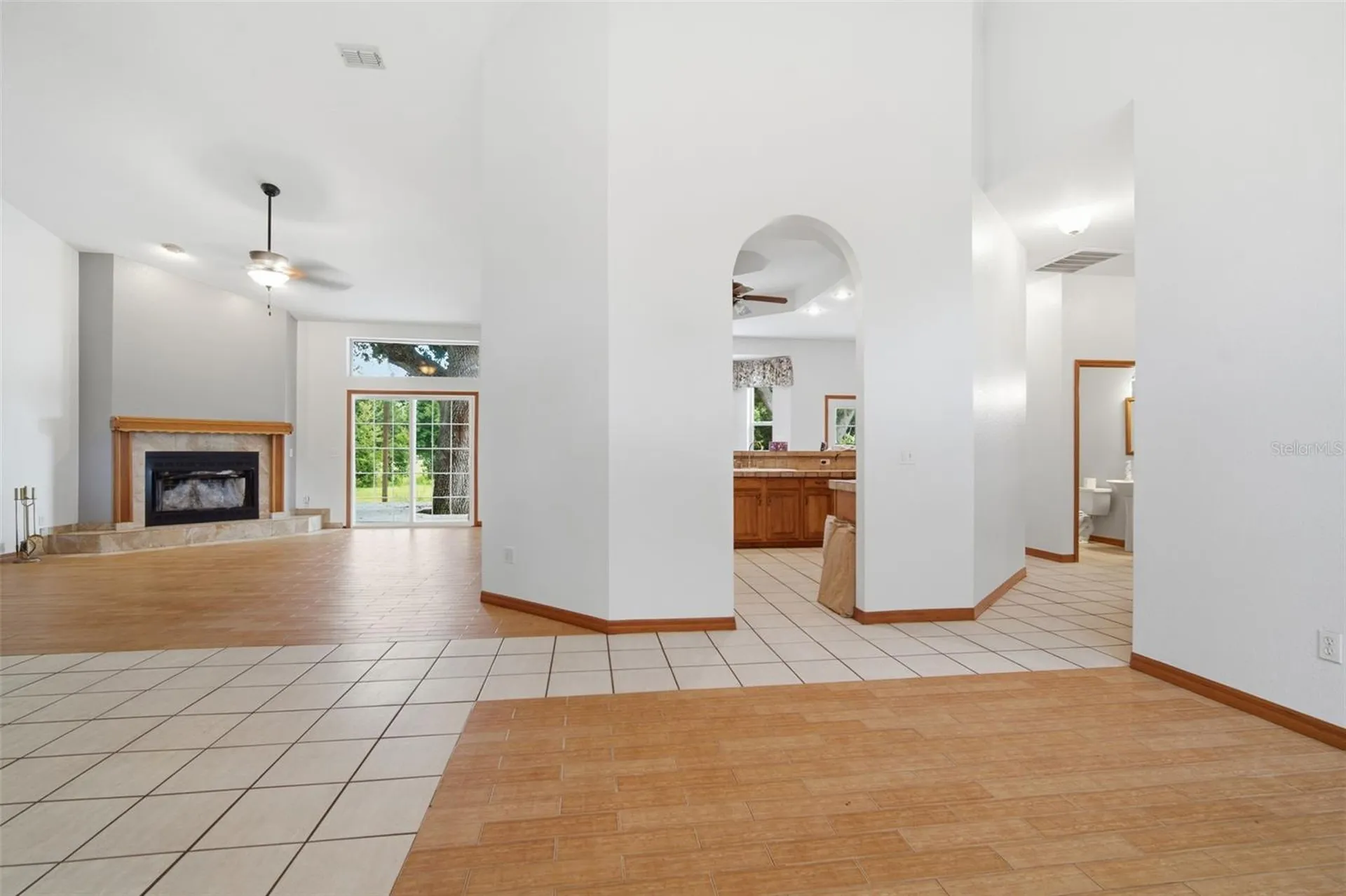 6611 W Knights Griffin Road Plant City FL 33565