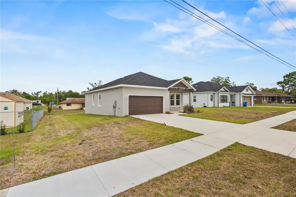 9211 Northcliffe Boulevard Spring Hill FL 34606