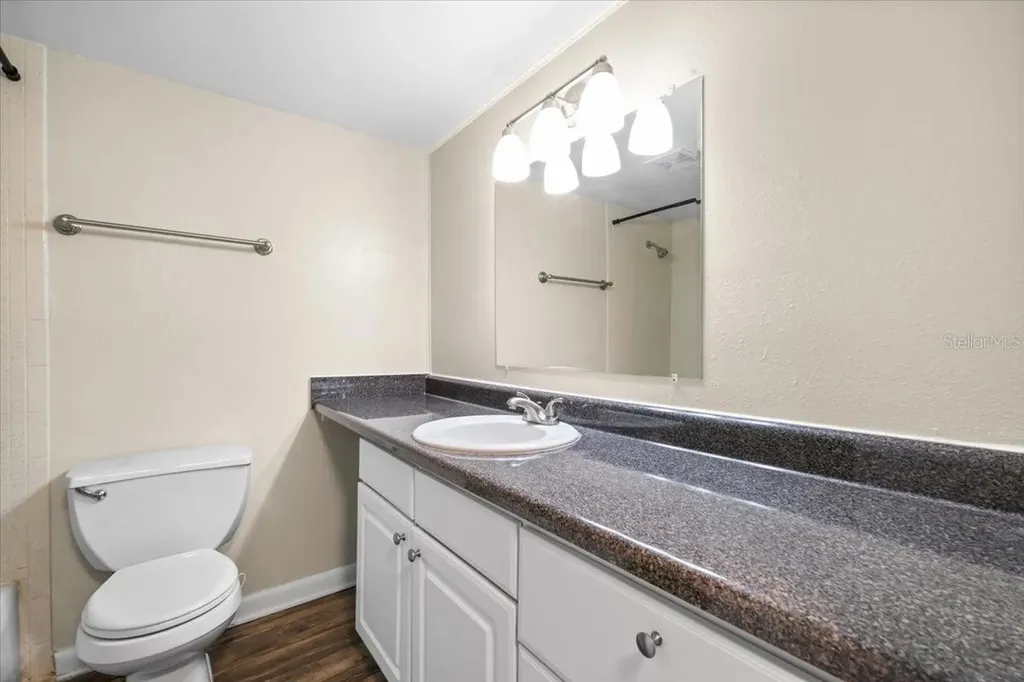 507 NW 39th Road Gainesville FL 32607