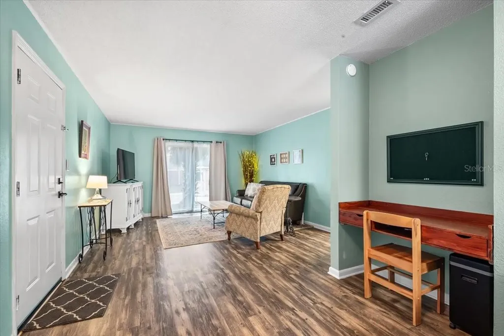 507 NW 39th Road Gainesville FL 32607