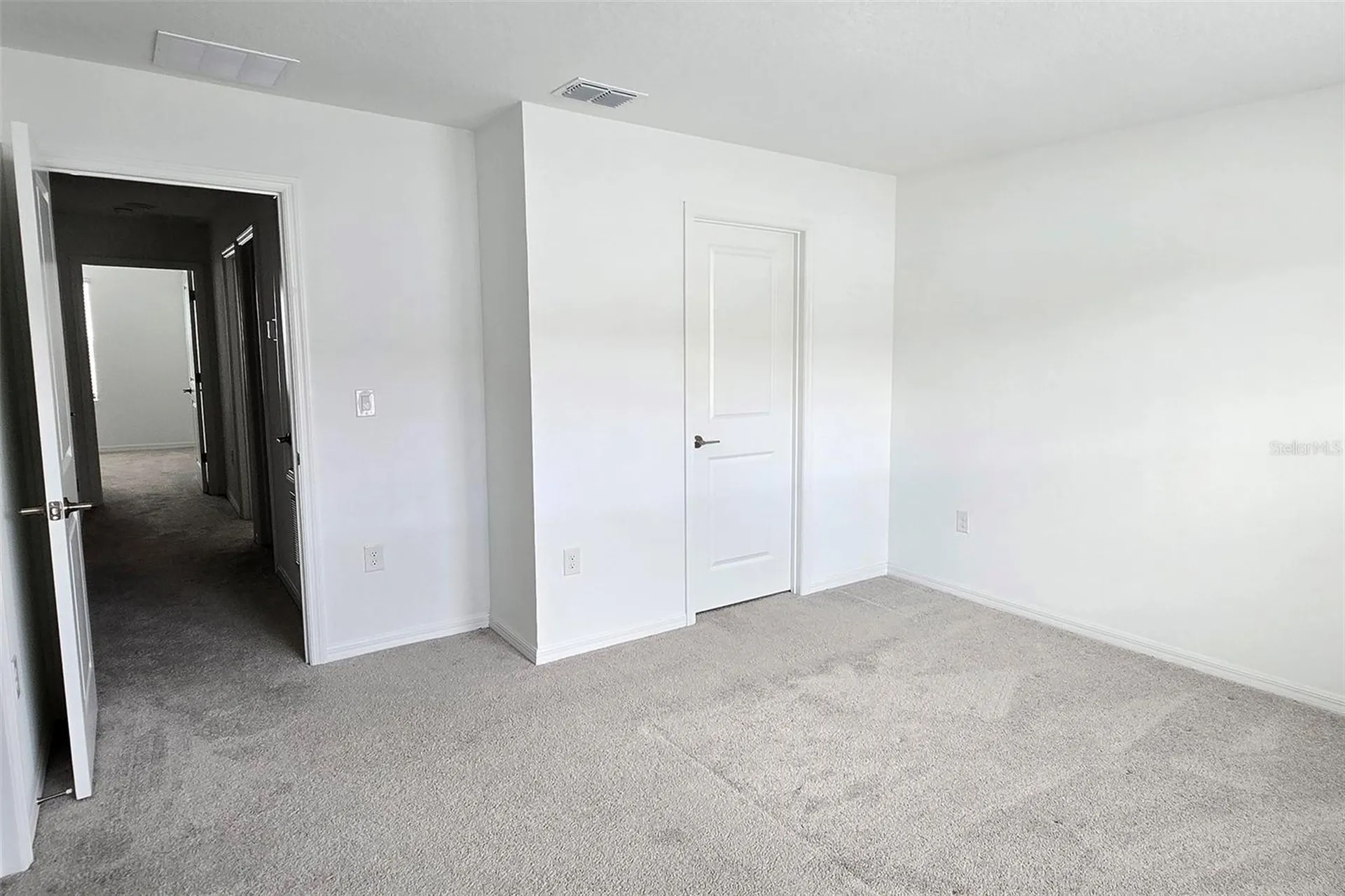2978 Canary Avenue Davenport FL 33837