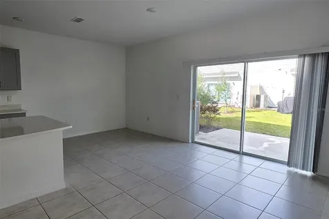 2978 Canary Avenue Davenport FL 33837