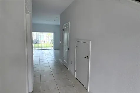 2978 Canary Avenue Davenport FL 33837