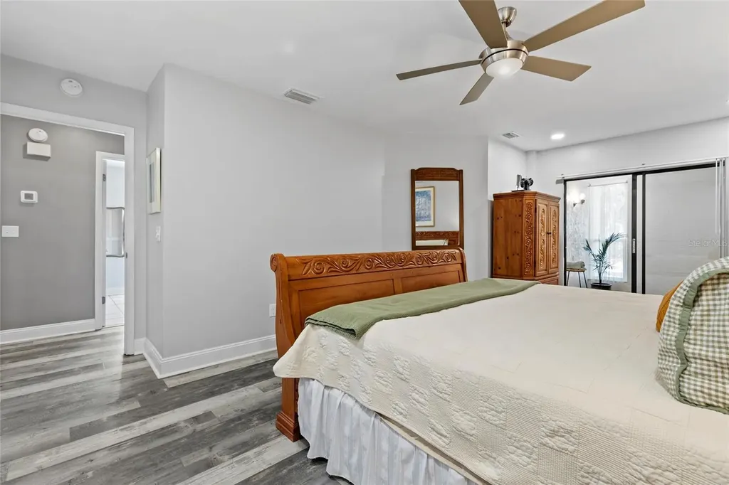 13810 Lazy Oak Drive Tampa FL 33613