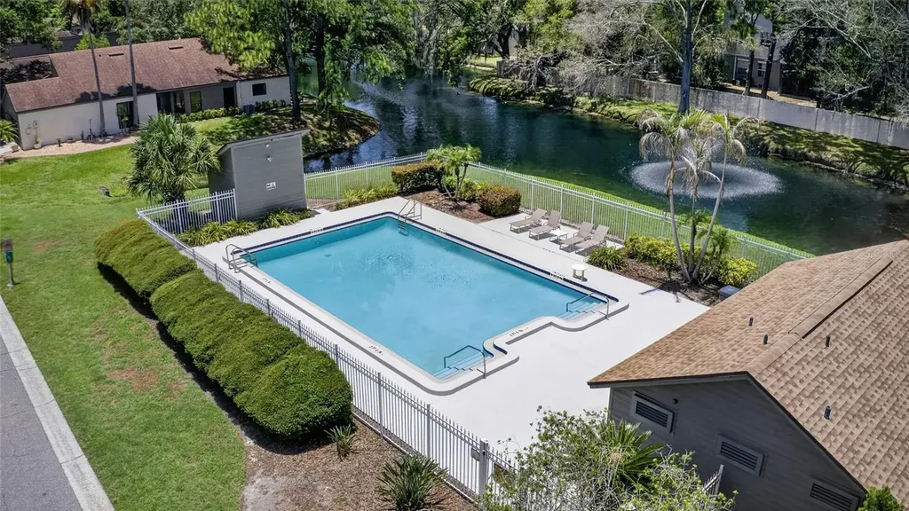 13810 Lazy Oak Drive Tampa FL 33613
