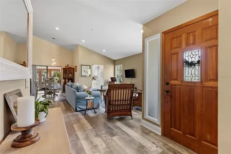 13810 Lazy Oak Drive Tampa FL 33613