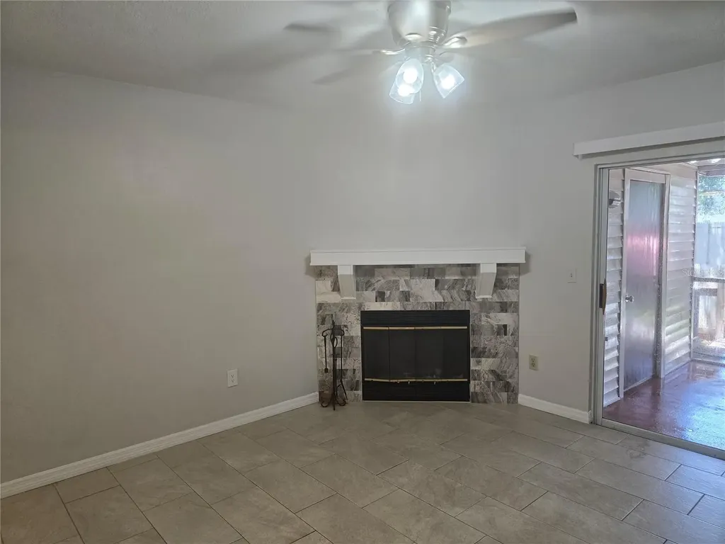 8713 Liberty Place Tampa FL 33615