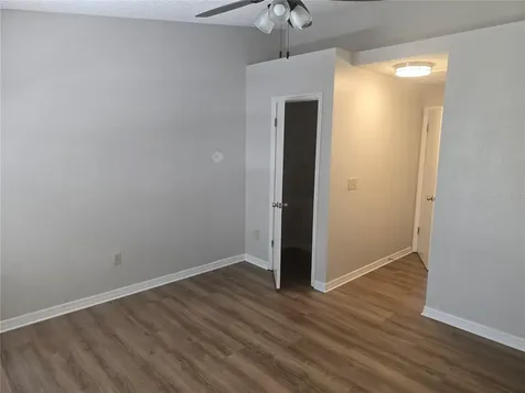 8713 Liberty Place Tampa FL 33615