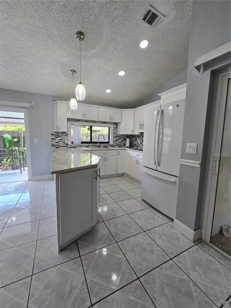 5401 Hopedale Drive Tampa FL 33624