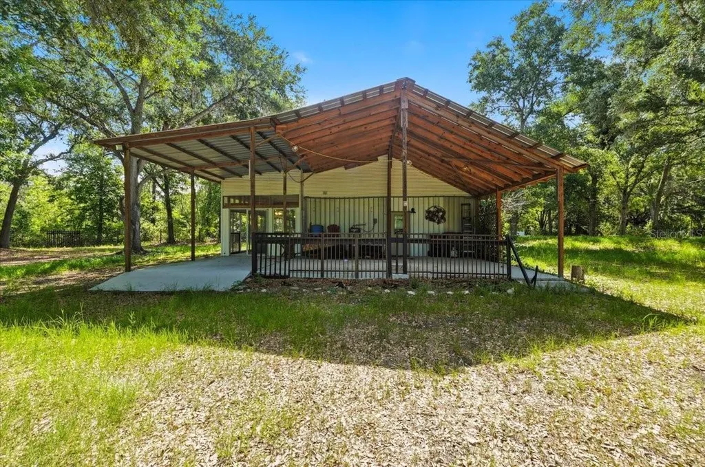 1425 Pioneer Drive Lakeland FL 33809