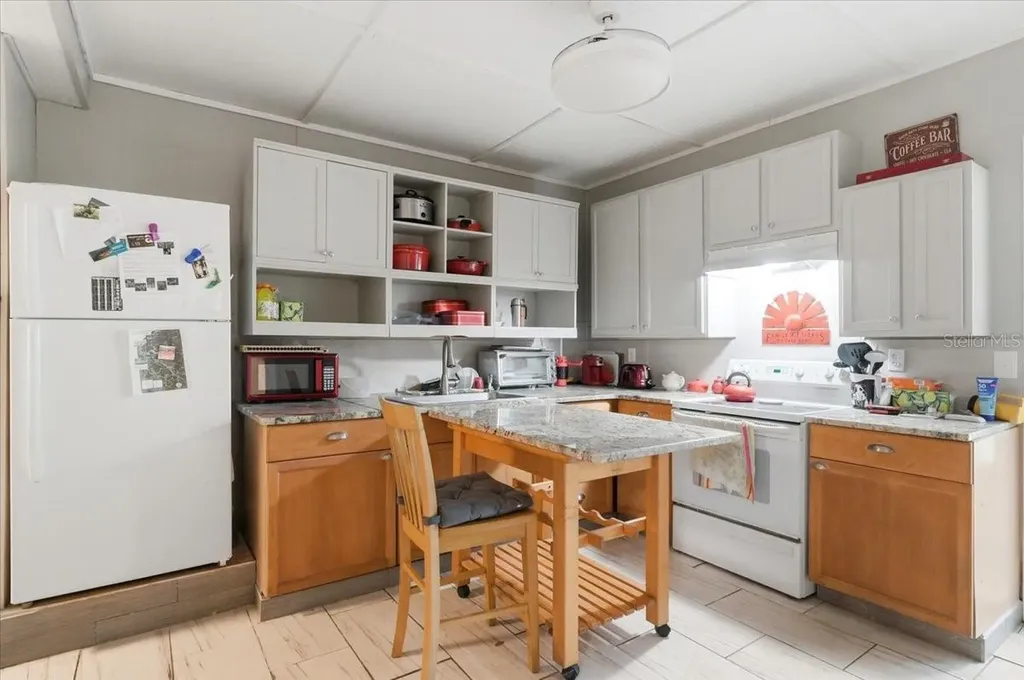 1425 Pioneer Drive Lakeland FL 33809