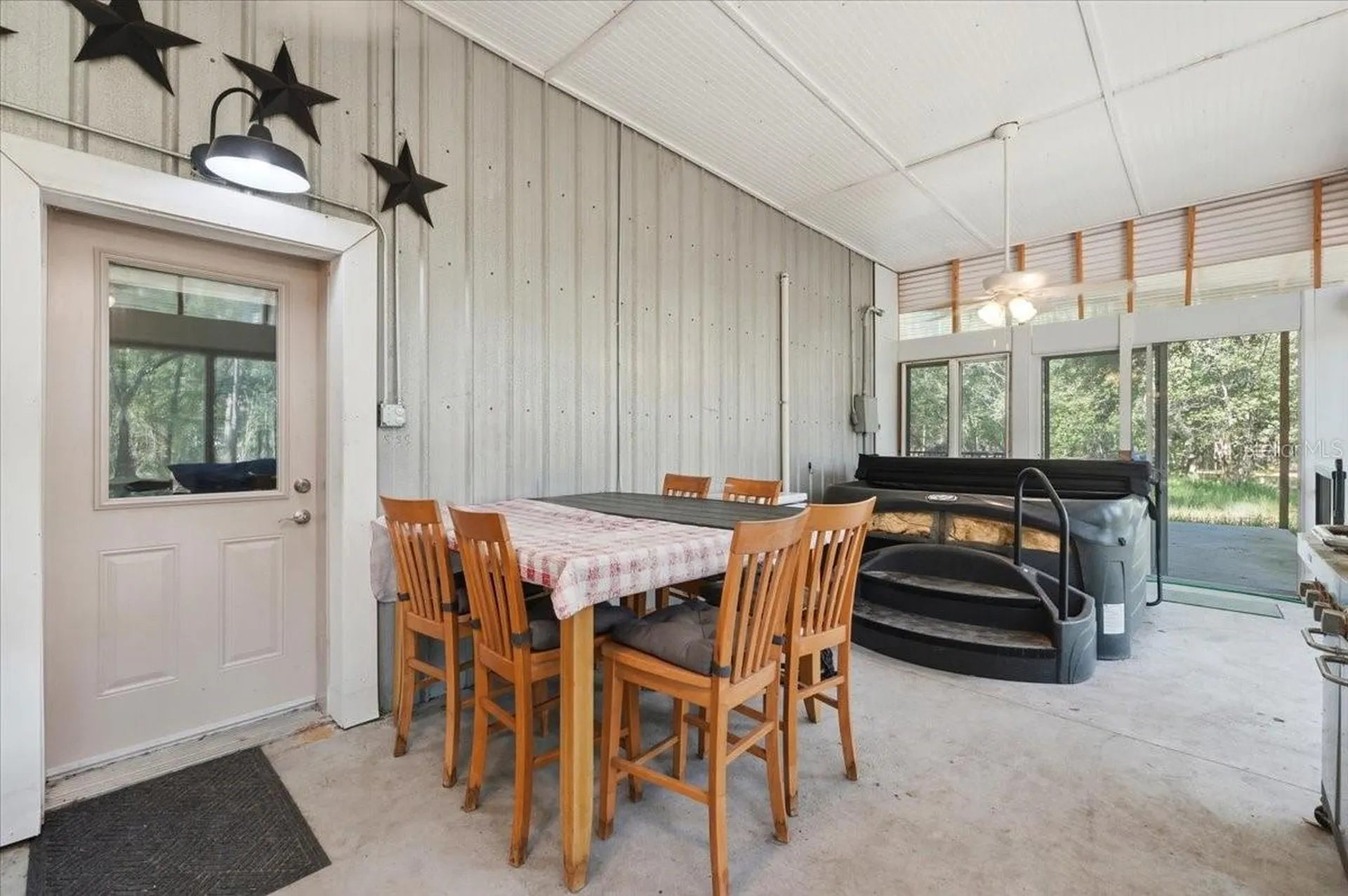 1425 Pioneer Drive Lakeland FL 33809