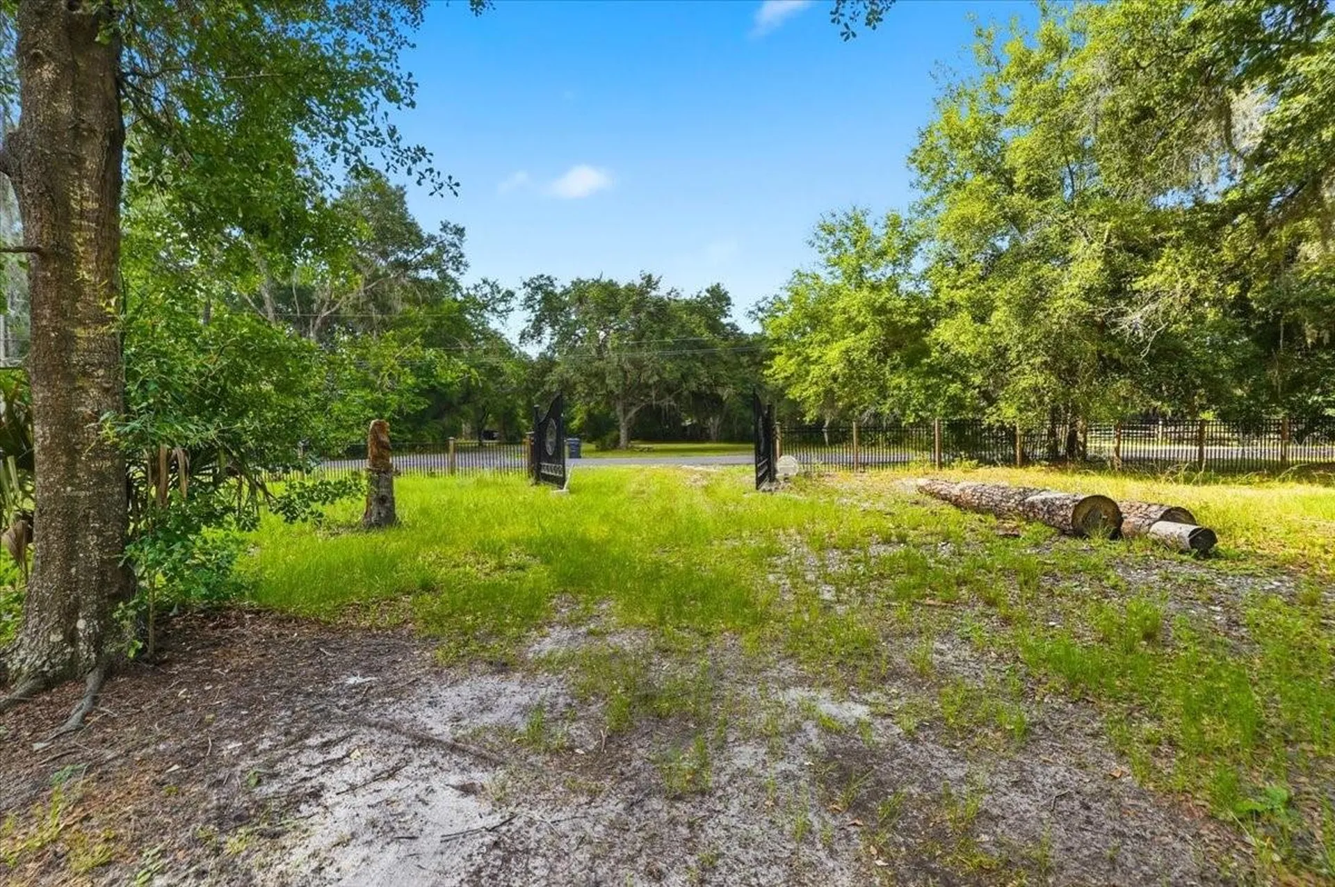 1425 Pioneer Drive Lakeland FL 33809