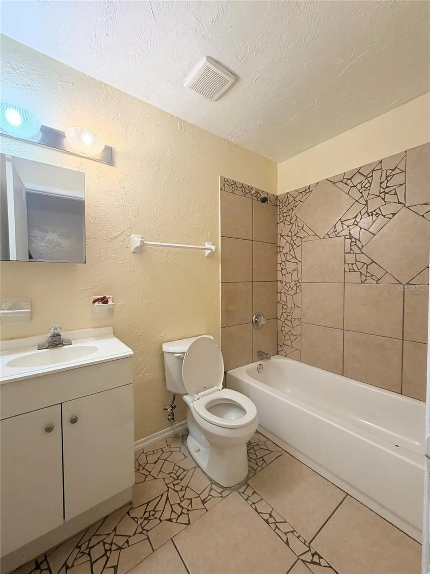 5425 Karen Court Orlando FL 32811