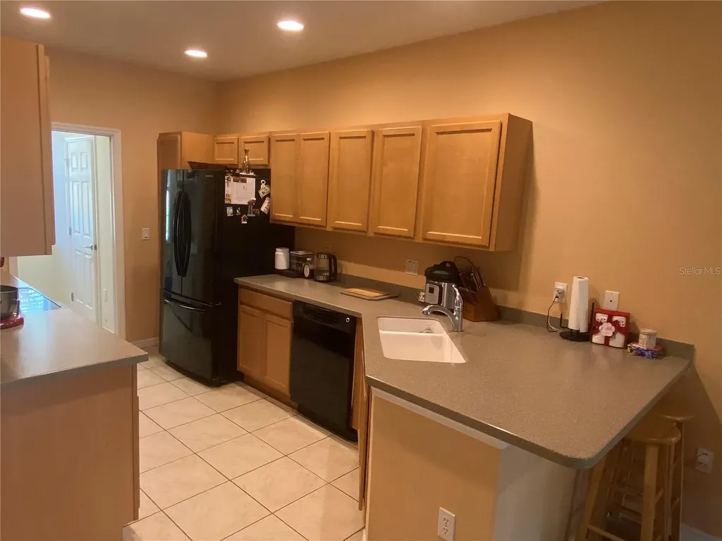 3870 82nd Avenue Cir E Sarasota FL 34243
