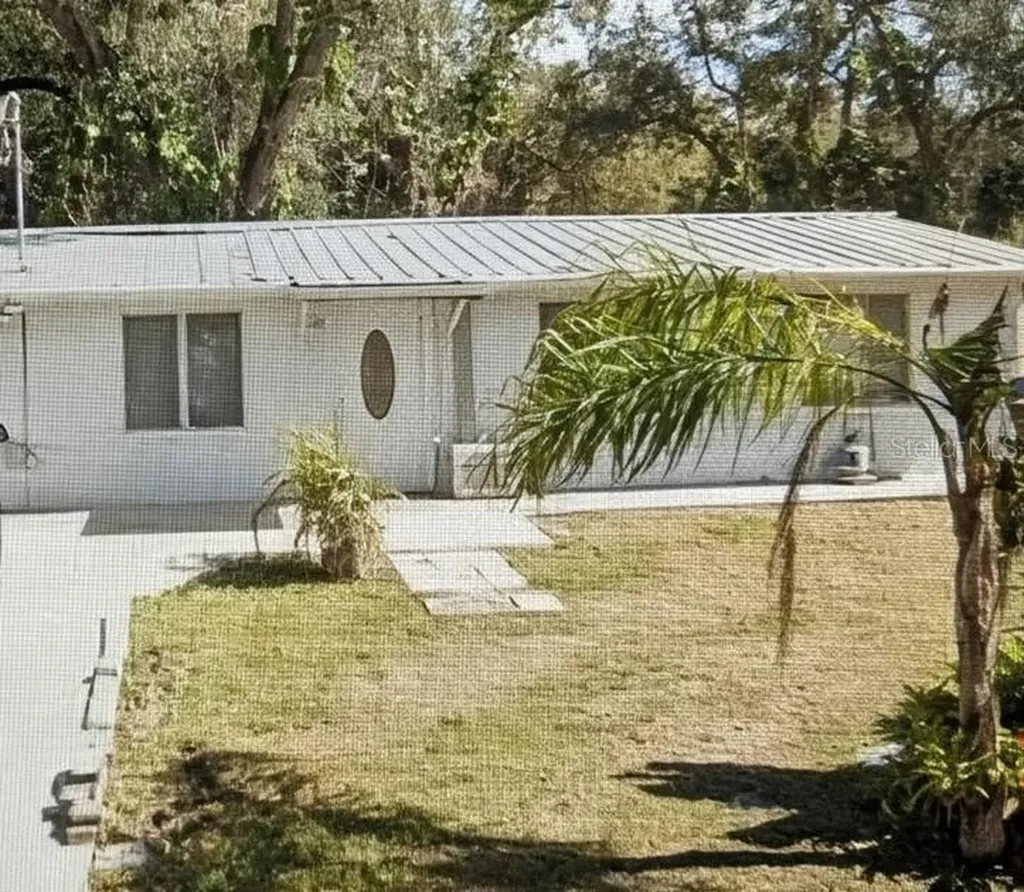 2725 Sample Street Kissimmee FL 34744