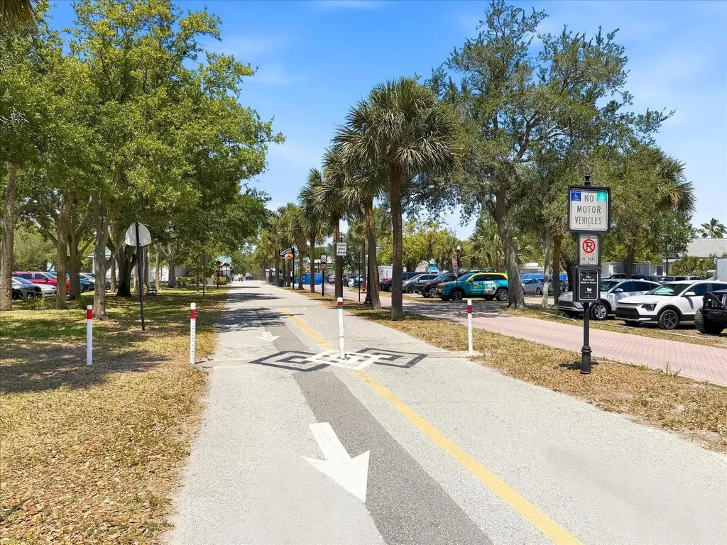 2240 Gulf View Boulevard Dunedin FL 34698