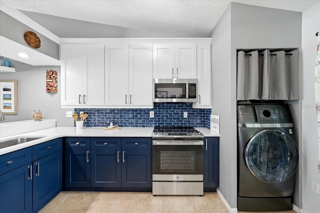 2240 Gulf View Boulevard Dunedin FL 34698