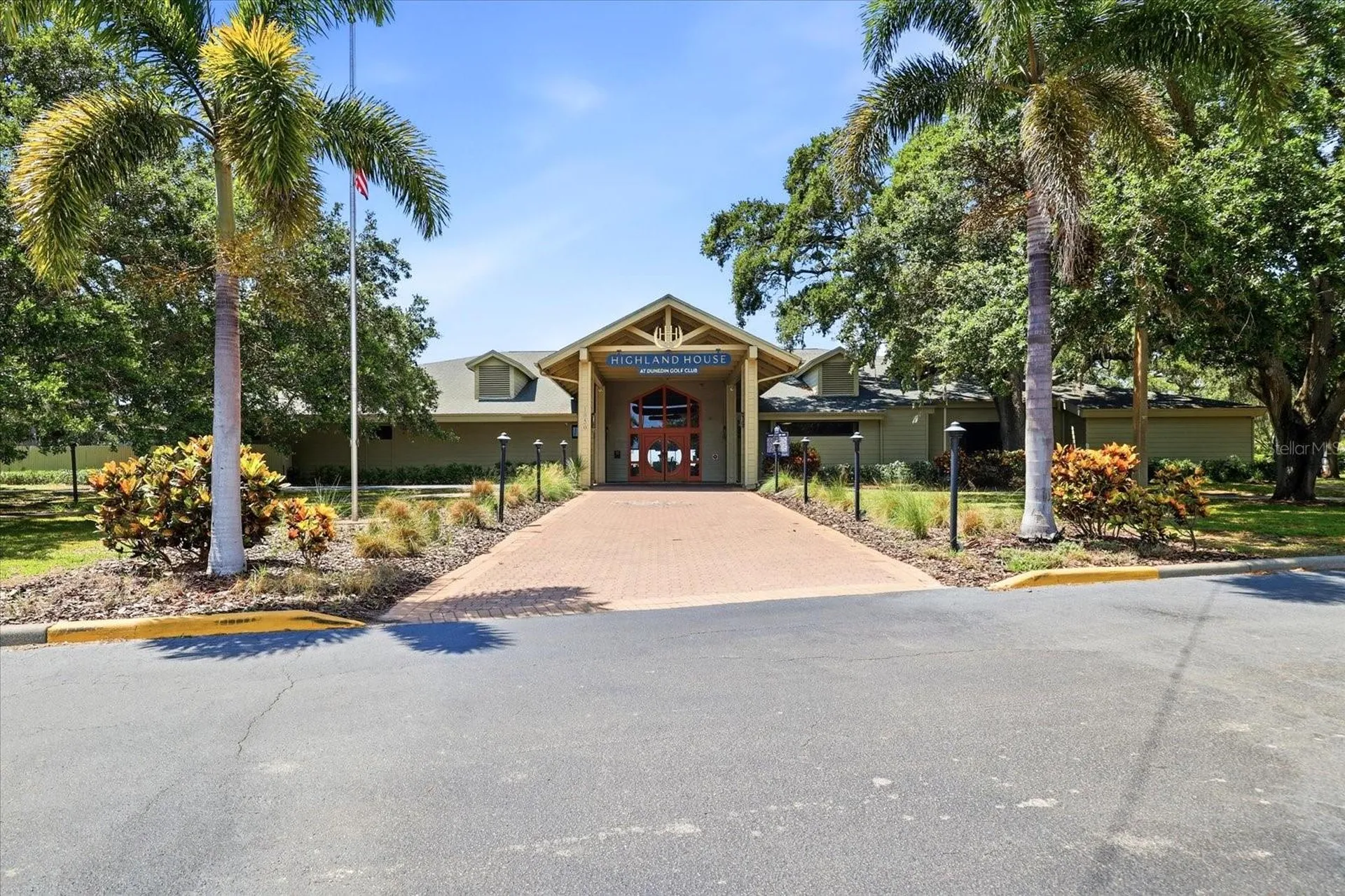 2240 Gulf View Boulevard Dunedin FL 34698