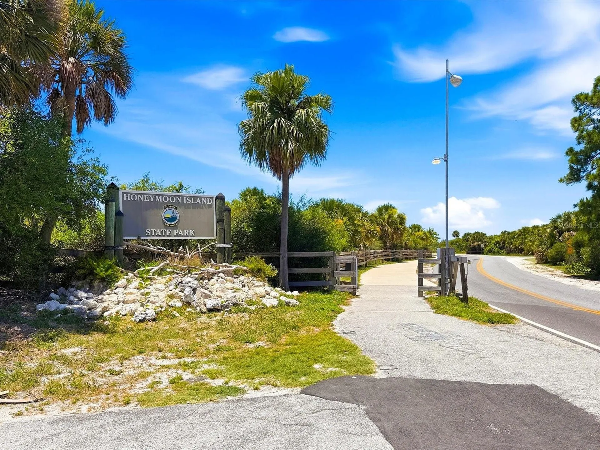 2240 Gulf View Boulevard Dunedin FL 34698