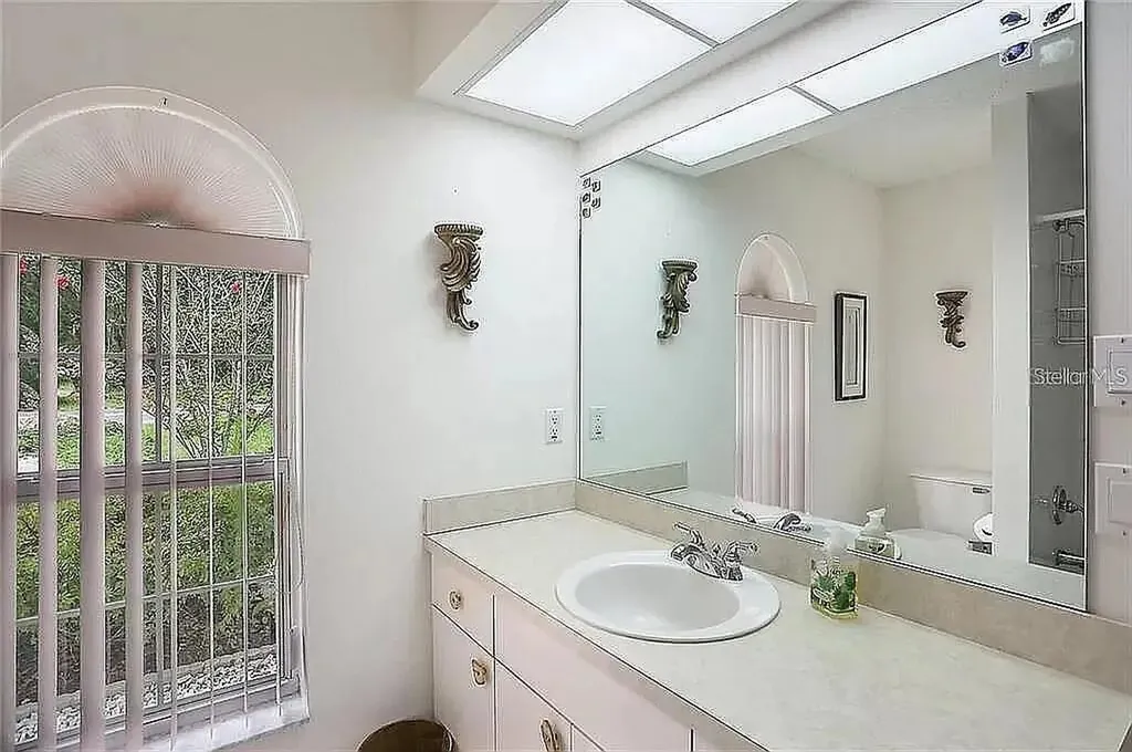 11 Mangrove Court W Homosassa FL 34446