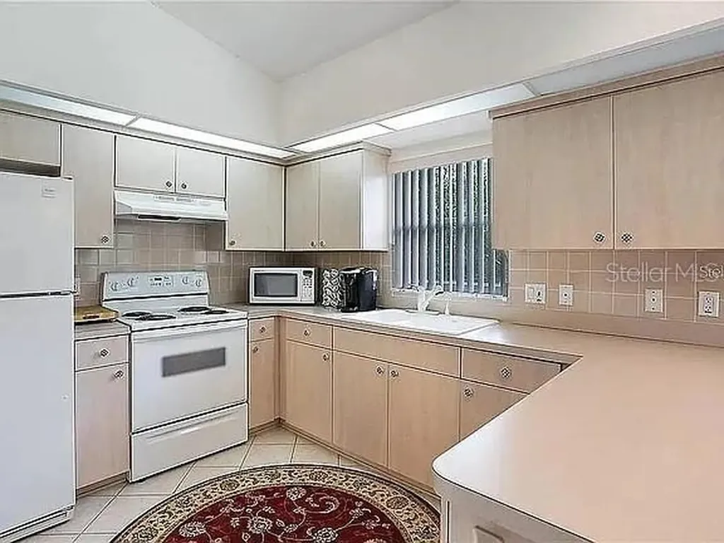 11 Mangrove Court W Homosassa FL 34446