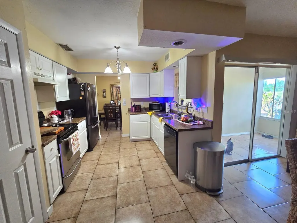 7309 Connecticut Avenue Sarasota FL 34243