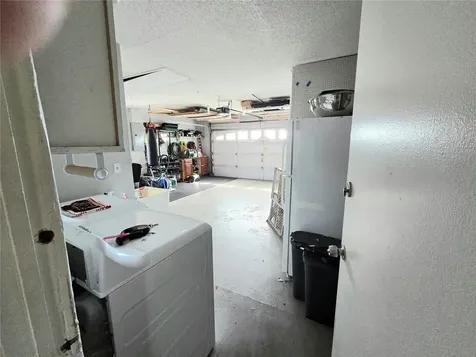 7309 Connecticut Avenue Sarasota FL 34243