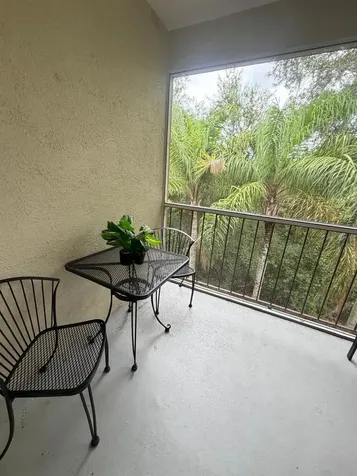 8842 Coral Palms Court Kissimmee FL 34747