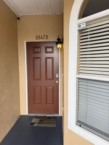 8842 Coral Palms Court Kissimmee FL 34747