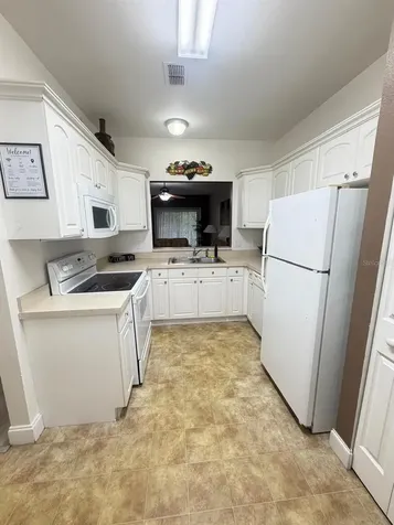 8842 Coral Palms Court Kissimmee FL 34747