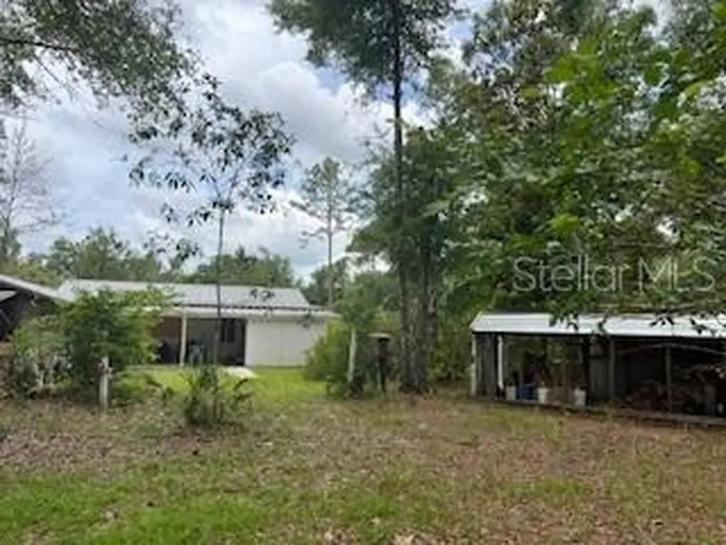 203 SE 45 Avenue Cross City FL 32628