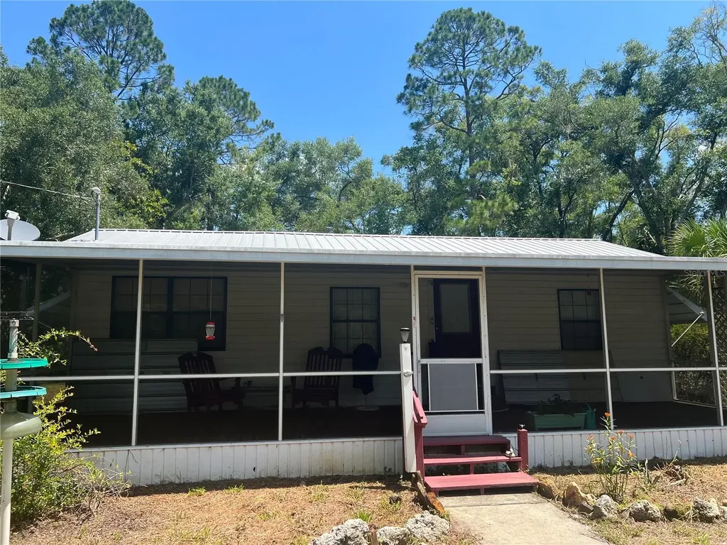 203 SE 45 Avenue Cross City FL 32628