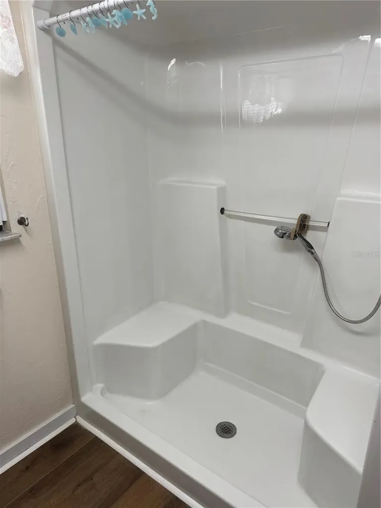 203 SE 45 Avenue Cross City FL 32628