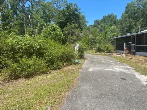 203 SE 45 Avenue Cross City FL 32628