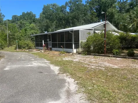 203 SE 45 Avenue Cross City FL 32628