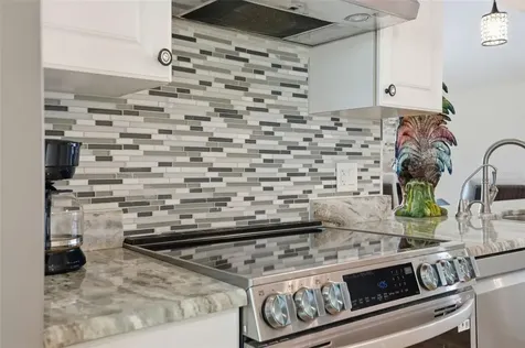 6025 Randan Court New Port Richey FL 34652
