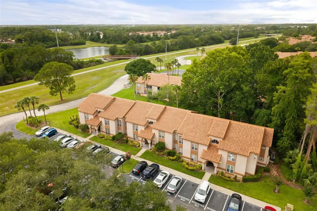 4690 Sussex Terrace Orlando FL 32811