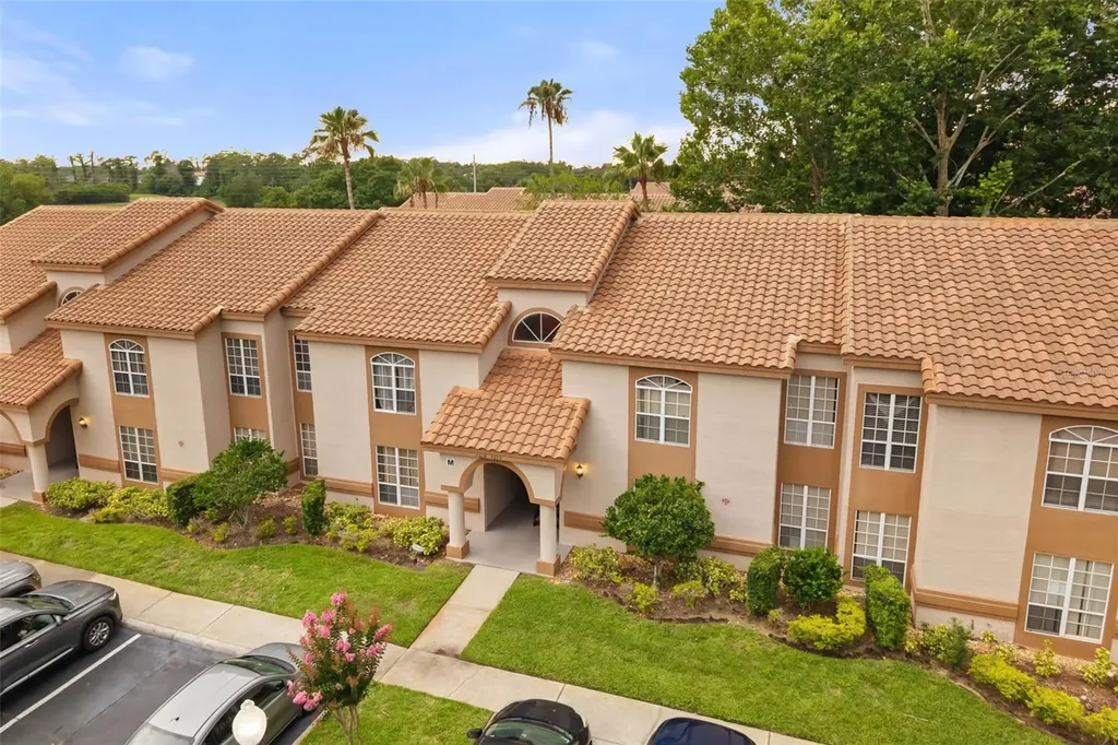 4690 Sussex Terrace Orlando FL 32811