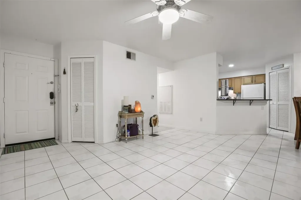 4690 Sussex Terrace Orlando FL 32811