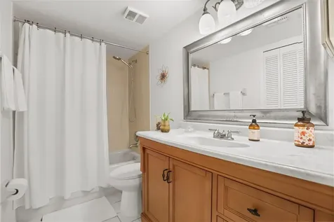 4690 Sussex Terrace Orlando FL 32811