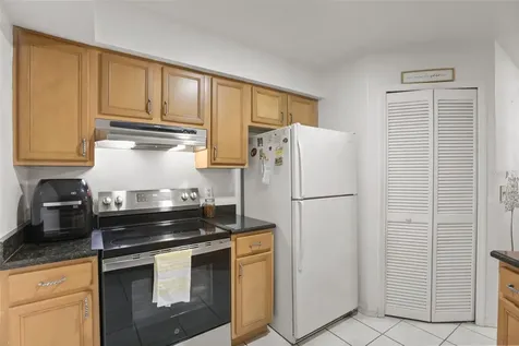 4690 Sussex Terrace Orlando FL 32811