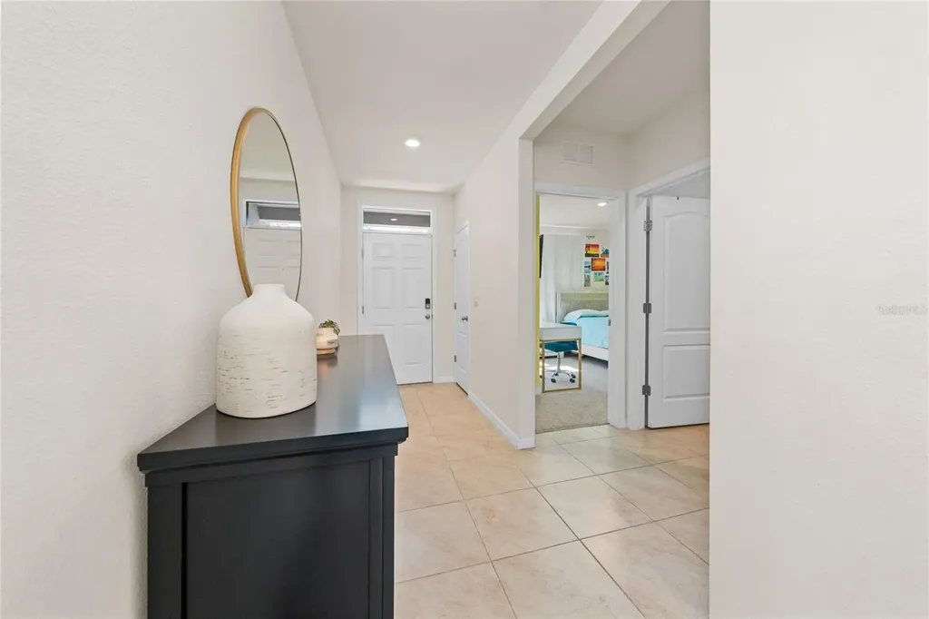 687 Griffon Avenue Lake Alfred FL 33850
