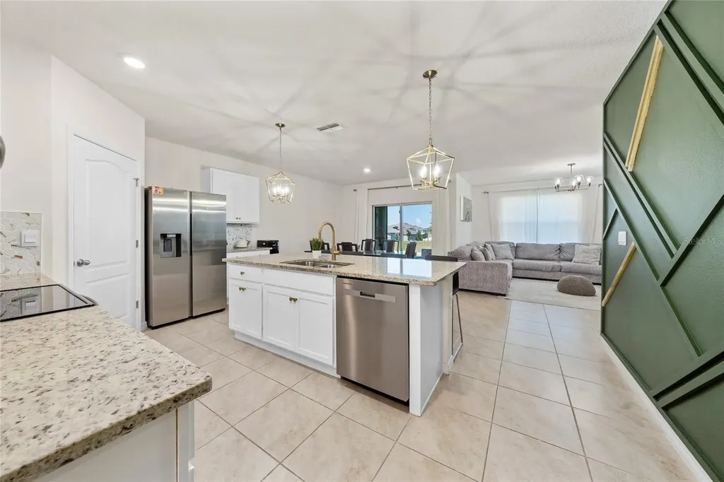 687 Griffon Avenue Lake Alfred FL 33850