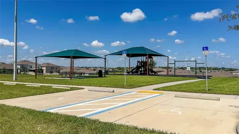 687 Griffon Avenue Lake Alfred FL 33850