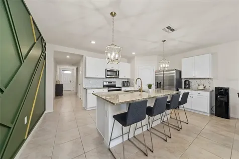 687 Griffon Avenue Lake Alfred FL 33850
