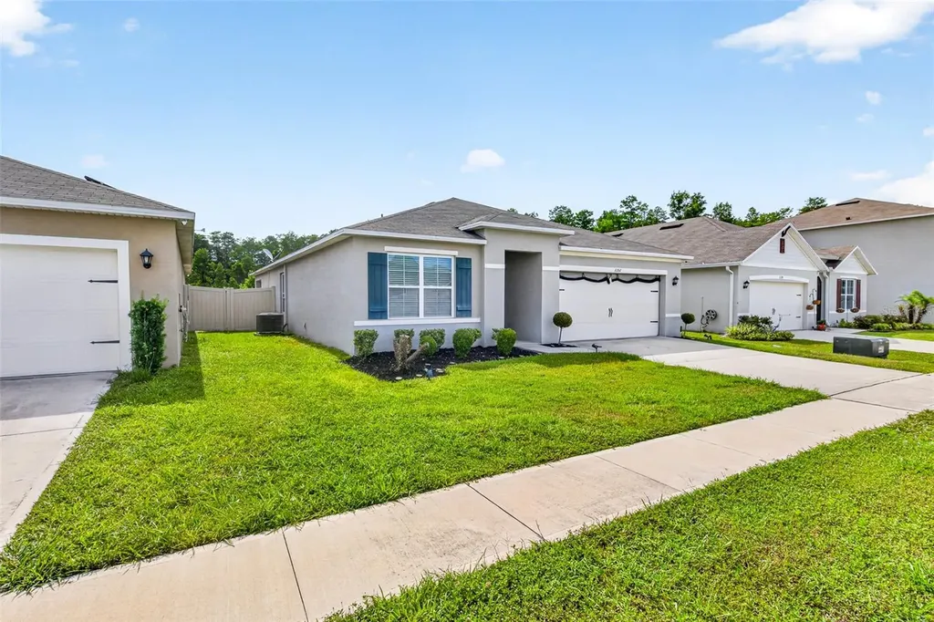 1351 Fox Squirrel Drive Davenport FL 33897
